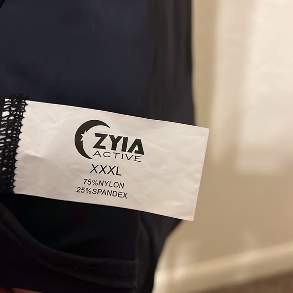 ZYIA Black Mesh Panel Tank Black Size XXXL - Picture 7 of 8